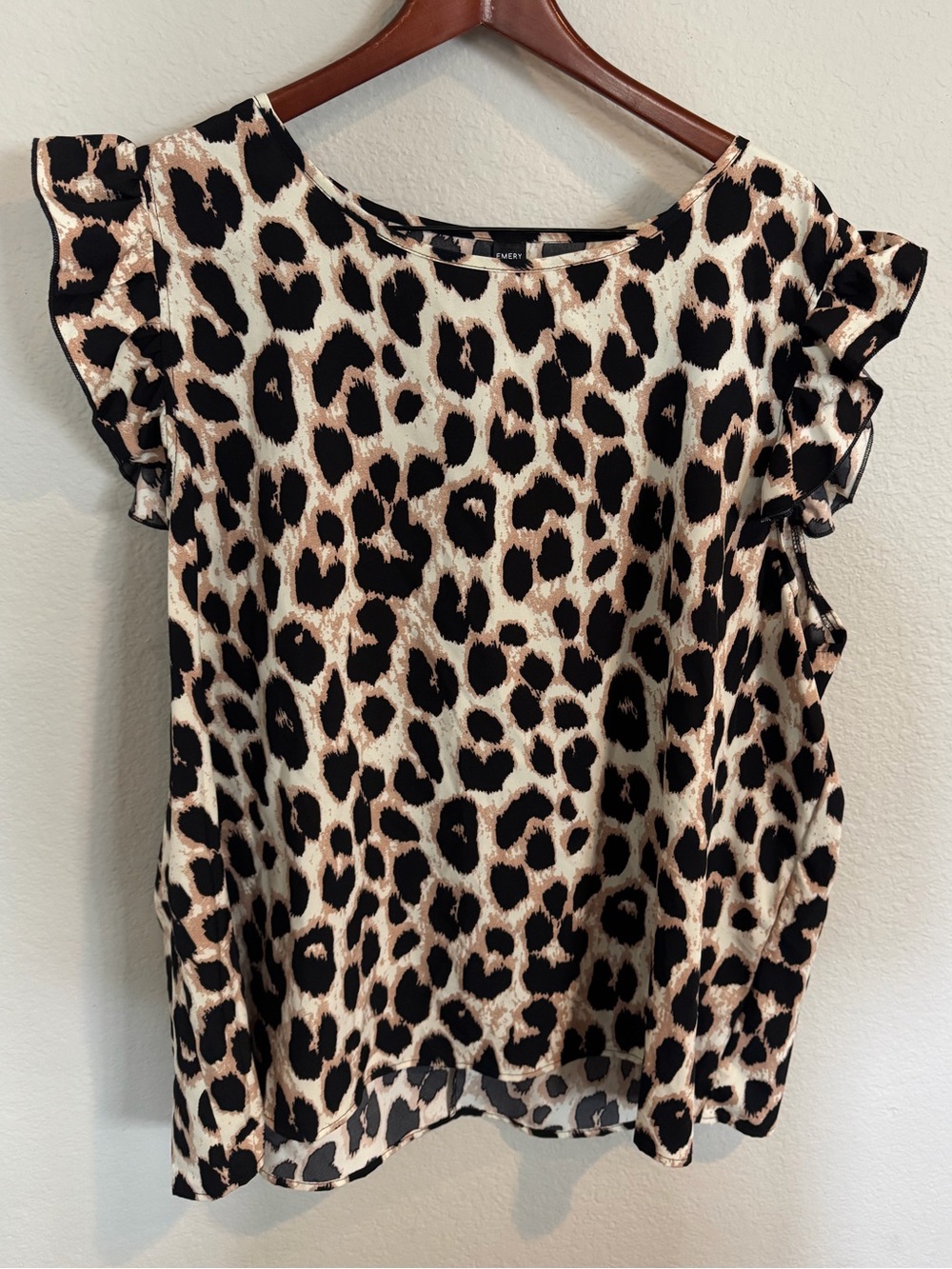 Emery Rose Leopard Print Ruffle Sleeve Blouse - Black & Cream Plus Size 5XL